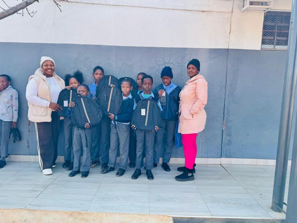 Learners and facilitators during a school support handover
